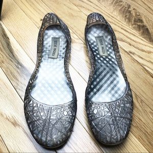 Steve Madden Gray Jelly Flats size 8